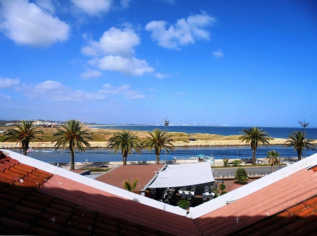 Ema'S Beach And Nightlife House * Lagos